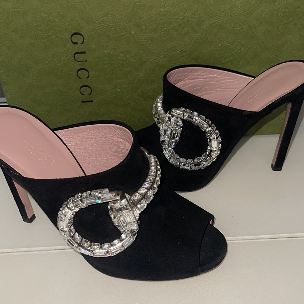 Gucci black shoes